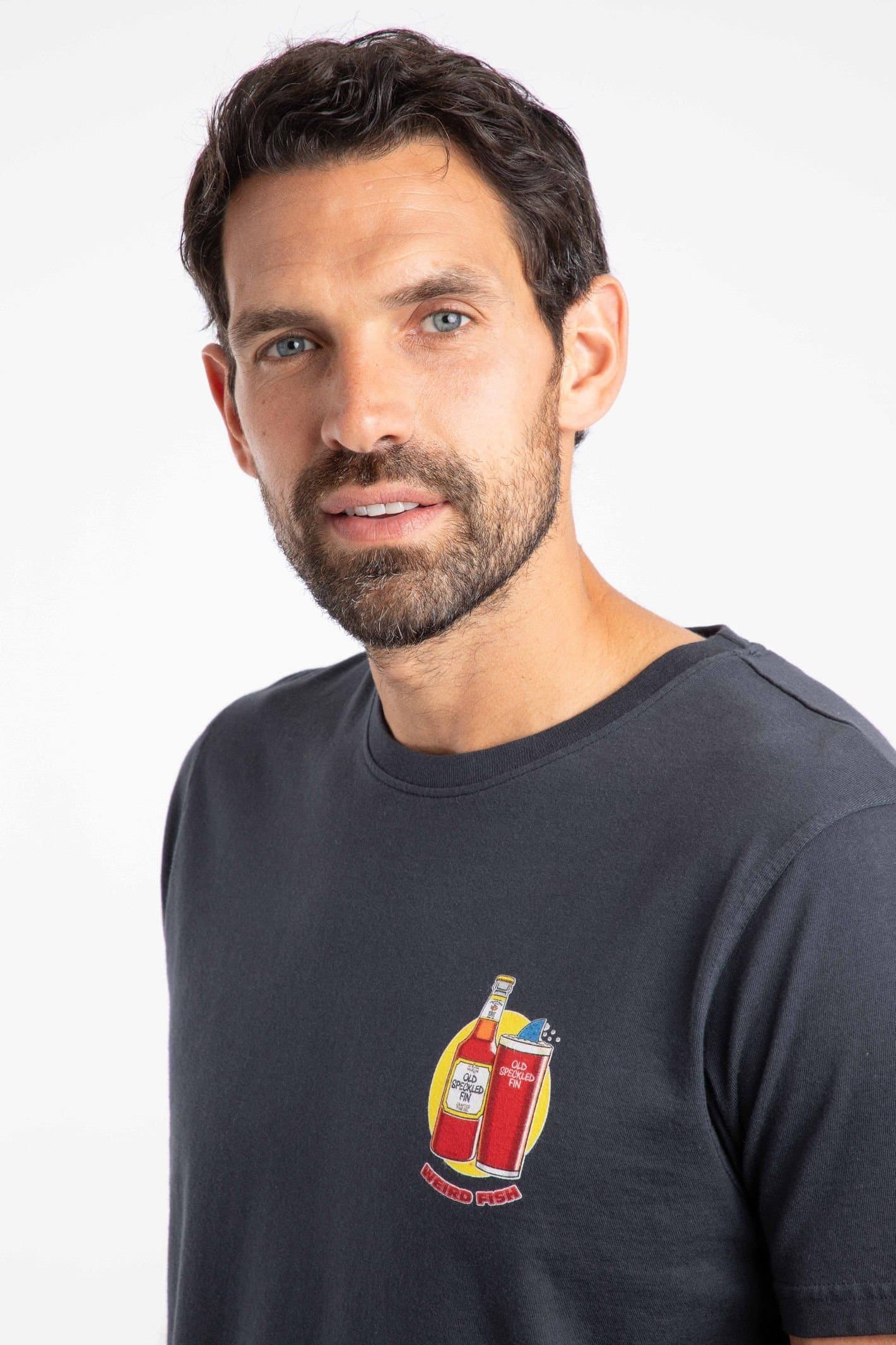 Weird Fish Weird Fish Men's Old Speckled Fin Artist T-Shirt in Navy