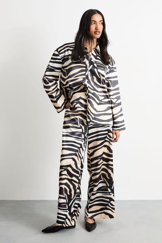Warehouse Warehouse Women's Zebra Printed Oversized Satin Shirt - 2