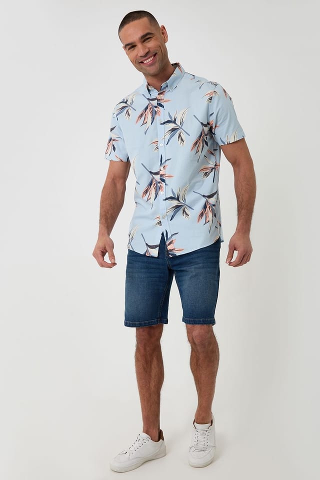 Threadbare Threadbare Men's Tropical Leaf Print Cotton Short Sleeve Shirt in Pale Blue - 3