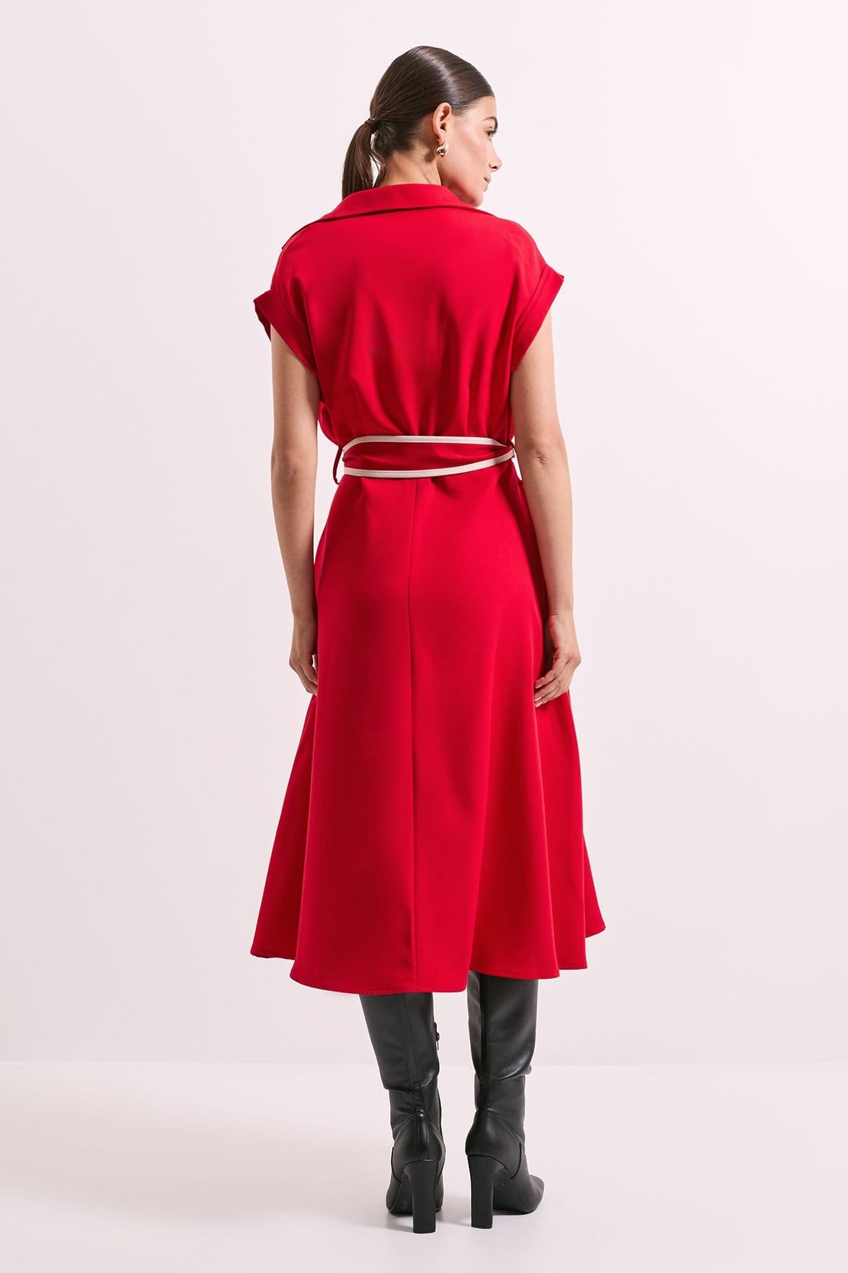 Principles Principles Women's Contrast Tie Waist Midi Dress in Red - 4