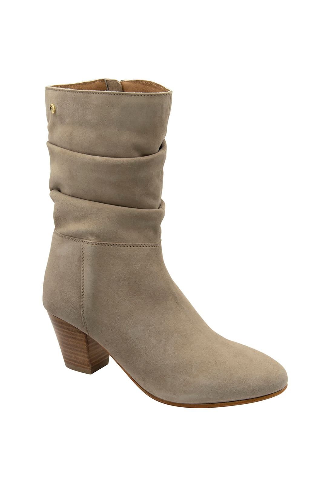 Ravel Ravel Women's 'Gana' Suede Heeled Boots in Taupe