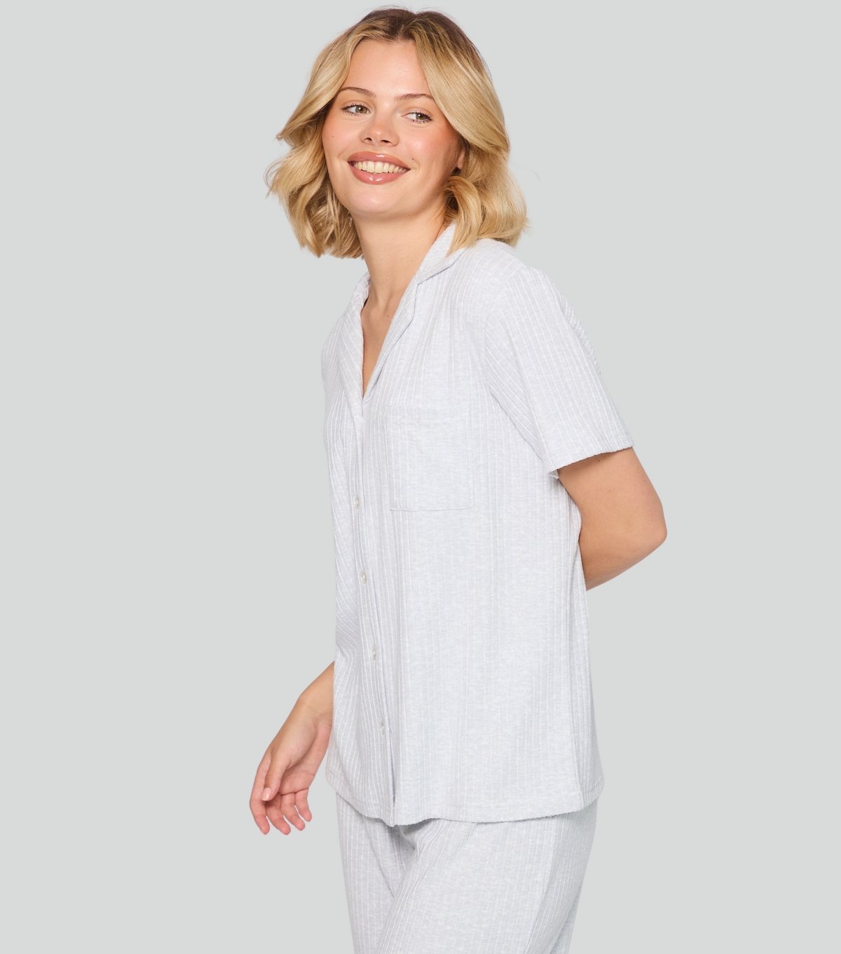 Loungeable Women's Light Grey Shirt and Trousers Pyjama Set Loungeable New Look - 4