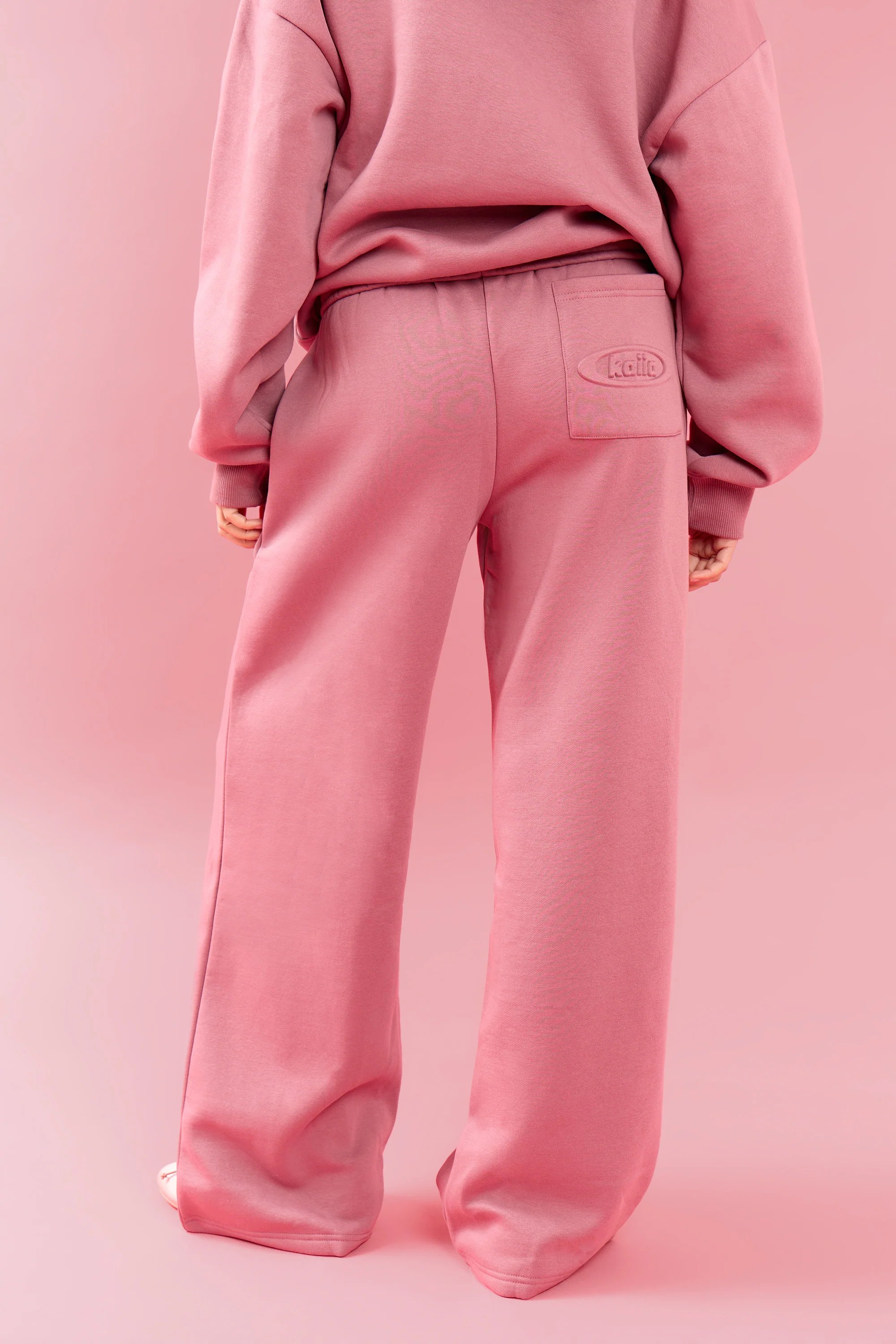 Kaiia Kaiia Oval Embossed Folded Waistband Wide Leg Joggers Rose Latte - 4