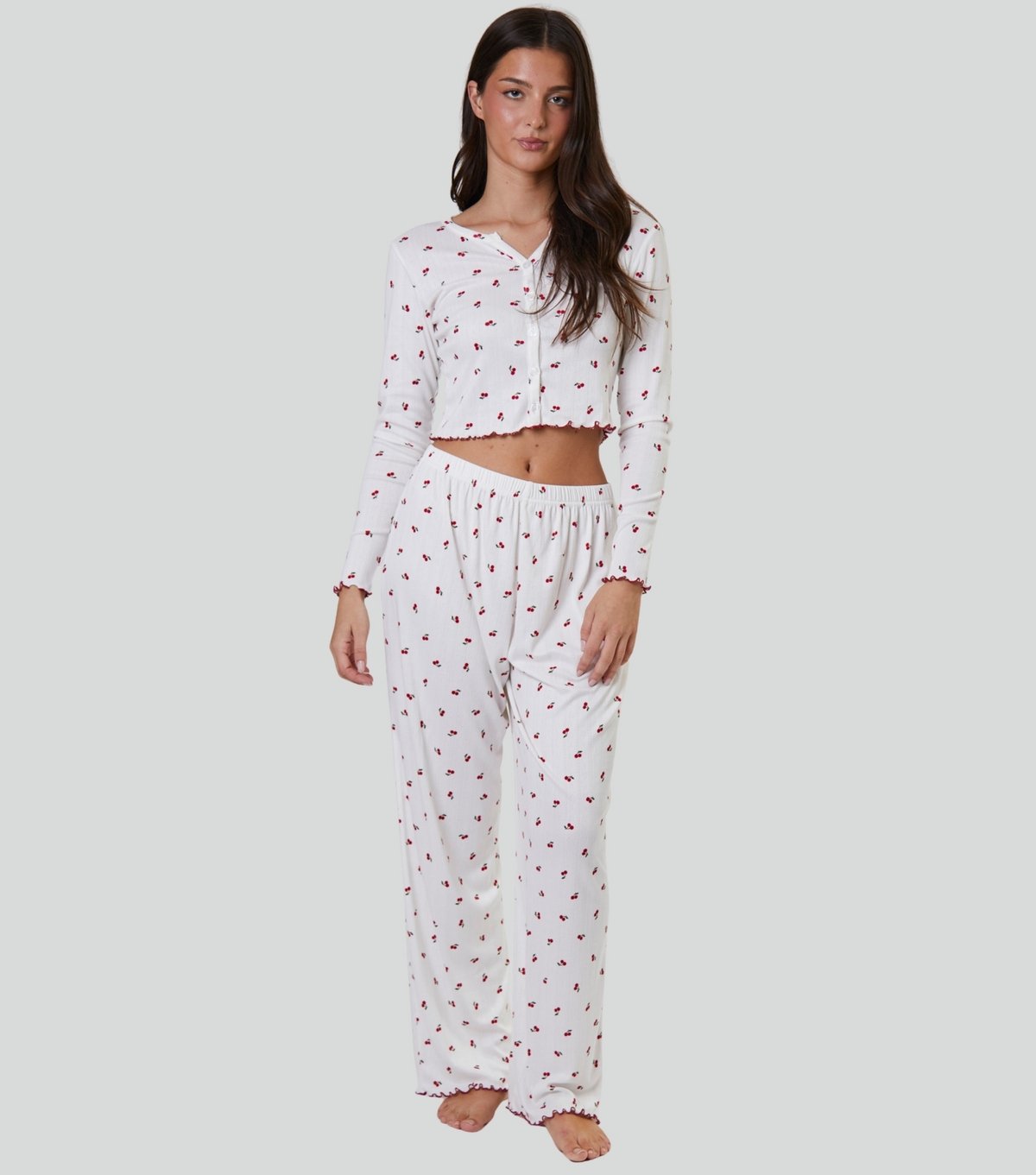Loungeable Women's White Cherry Print Pyjama Set Loungeable New Look - 2