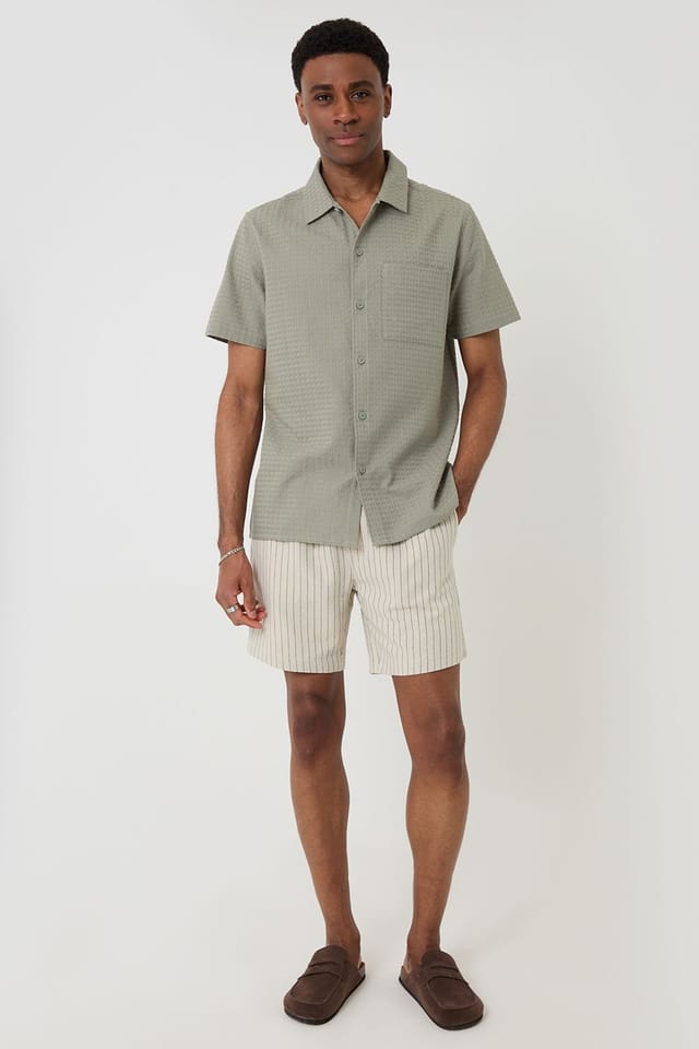 Threadbare Threadbare Men's Textured Cotton Short Sleeve Shirt in Pale Green - 3