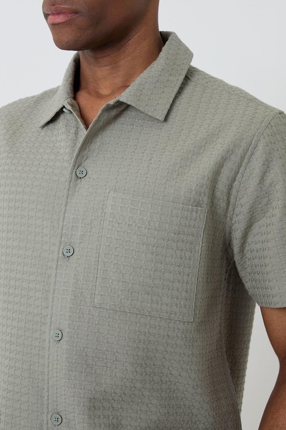 Threadbare Threadbare Men's Textured Cotton Short Sleeve Shirt in Pale Green - 4