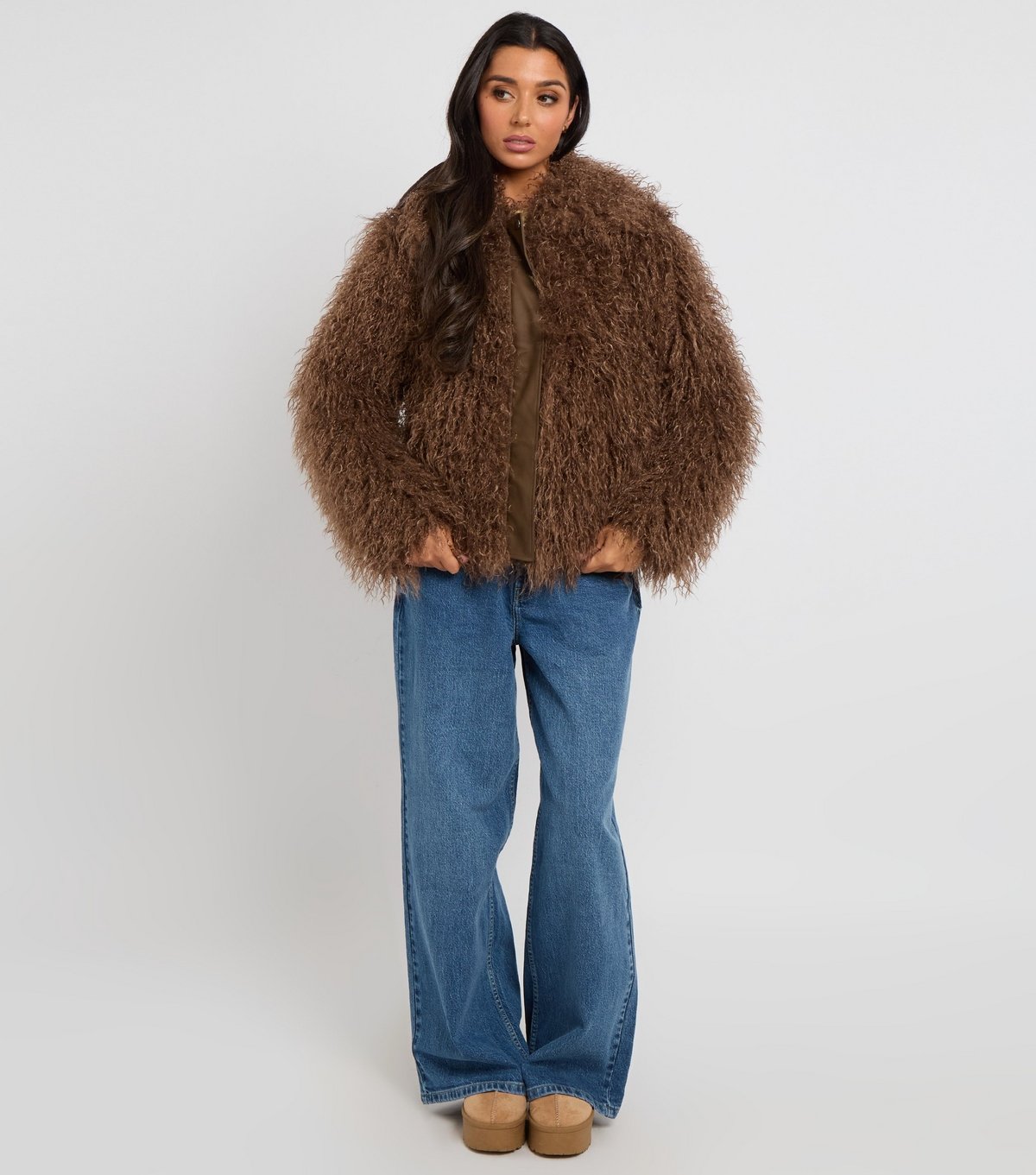 Urban Bliss Women's Brown Textured Faux Fur Jacket Urban Bliss New Look - 2
