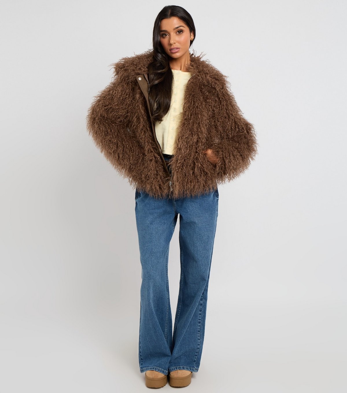 Urban Bliss Women's Brown Textured Faux Fur Jacket Urban Bliss New Look - 3