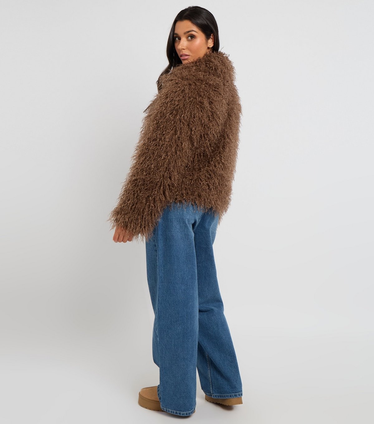 Urban Bliss Women's Brown Textured Faux Fur Jacket Urban Bliss New Look - 4