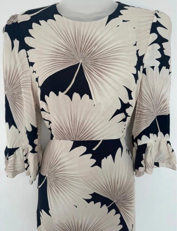 Mint Velvet NEW (no tag) Mint Velvet Blue Floral Print Midi Dress - RRP £170 - UK 10