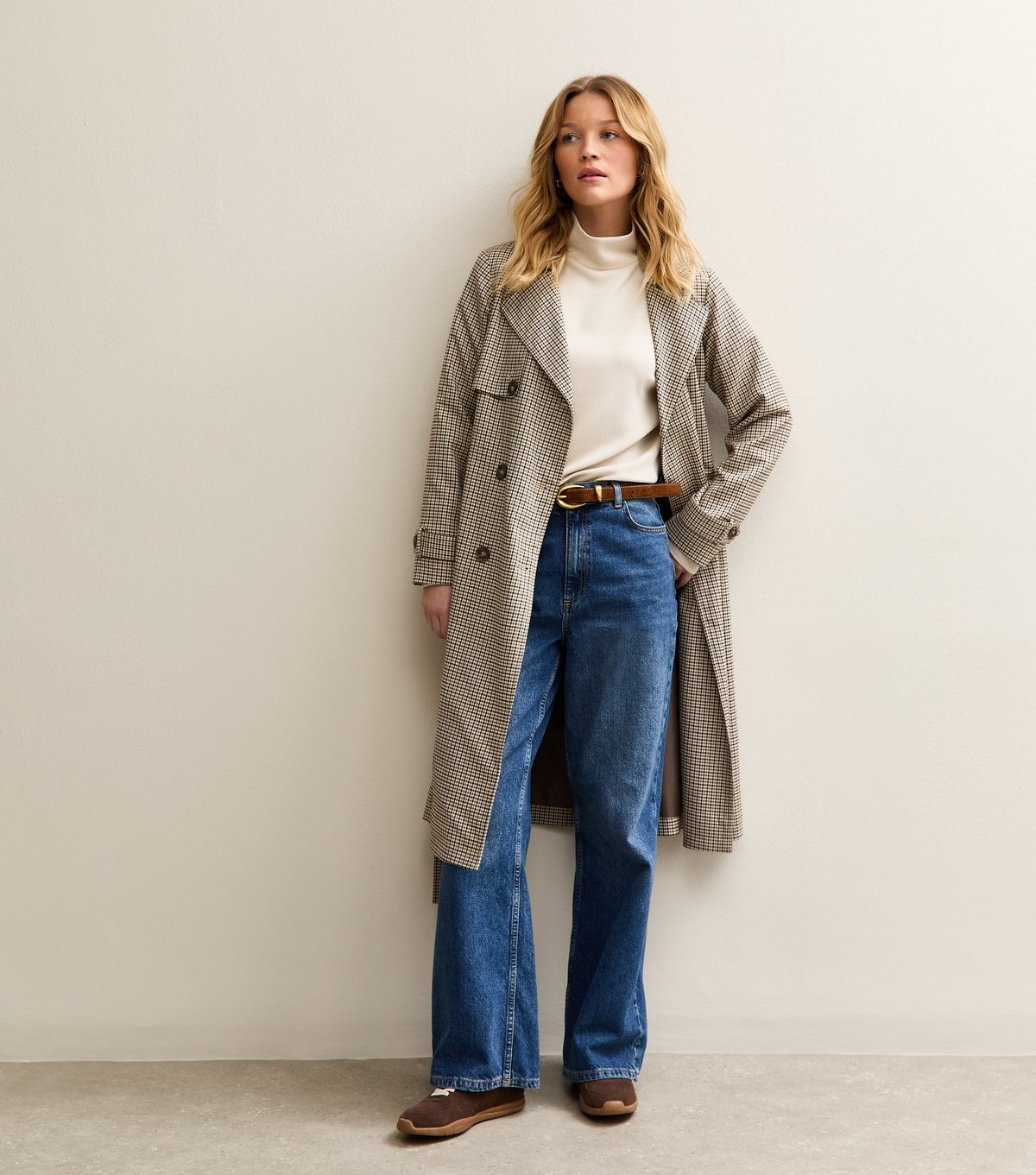 New Look Women's Premium Stone Funnel Neck Sweatshirt New Look - 3