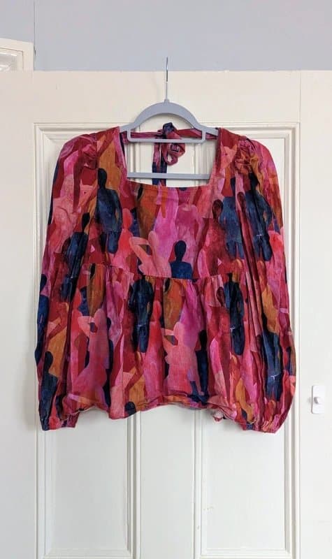 Never Fully Dressed Never Fully Dressed Abstract Silhouette Tie-Back 100 % cotton Top Size 8UK