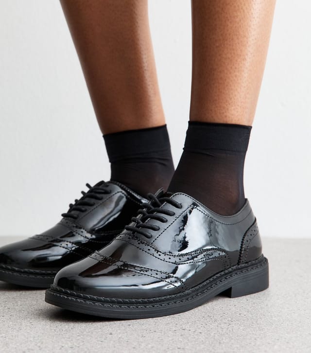 New Look Women's Black Faux Leather Patent-Look Brogues Vegan New Look - 2