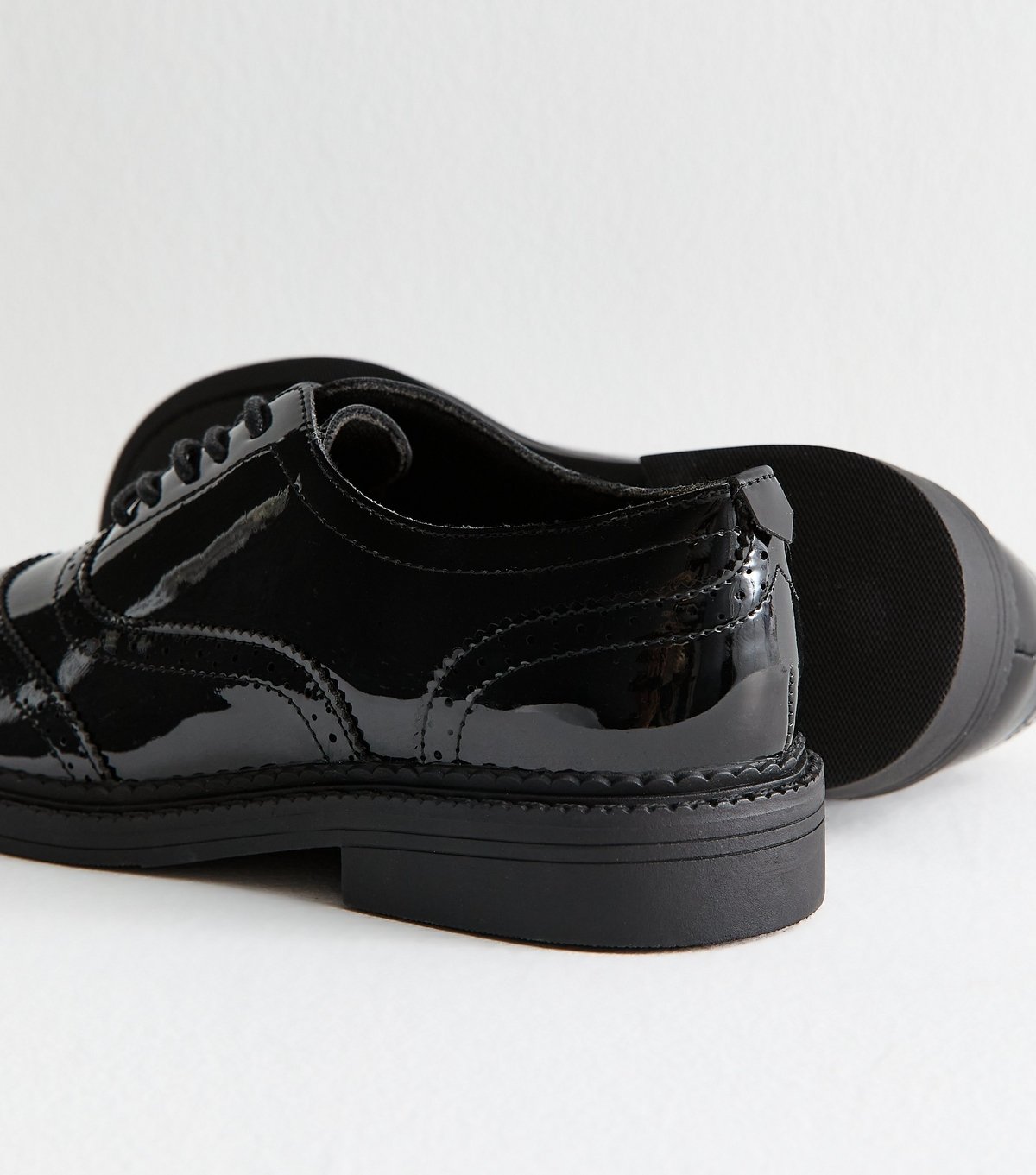 New Look Women's Black Faux Leather Patent-Look Brogues Vegan New Look - 3