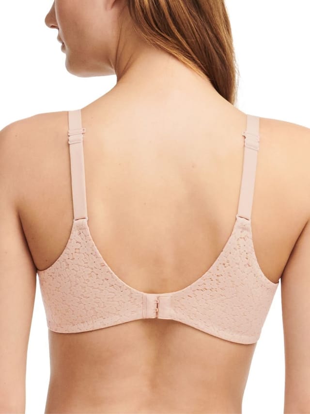 Chantelle Chantelle Women's Norah Covering T-Shirt Bra in Nude - 2