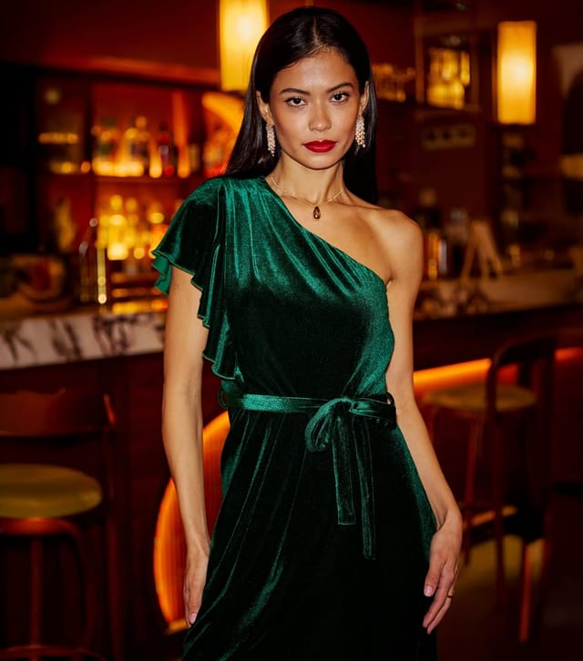 Yumi Women's Dark Green Velvet One Shoulder Midi Dress Yumi New Look - 3