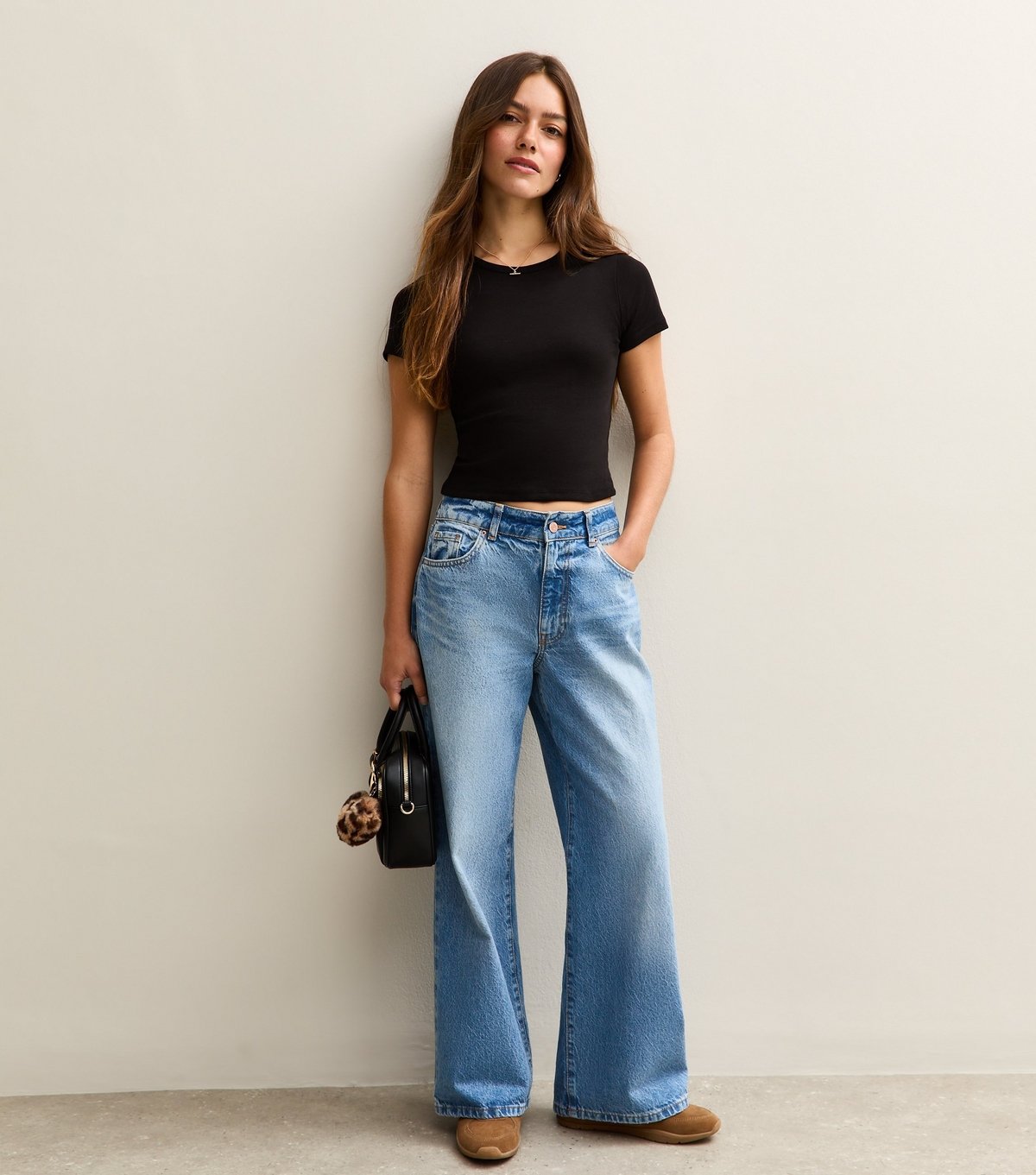 New Look Women's Petite Black Short Sleeve T-Shirt New Look - 3