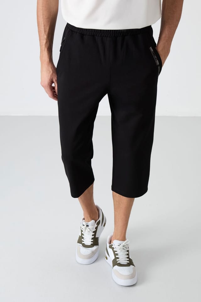 Tommy Life Tommy Life Men's Mid-Waist Capri Shorts in Black - 2