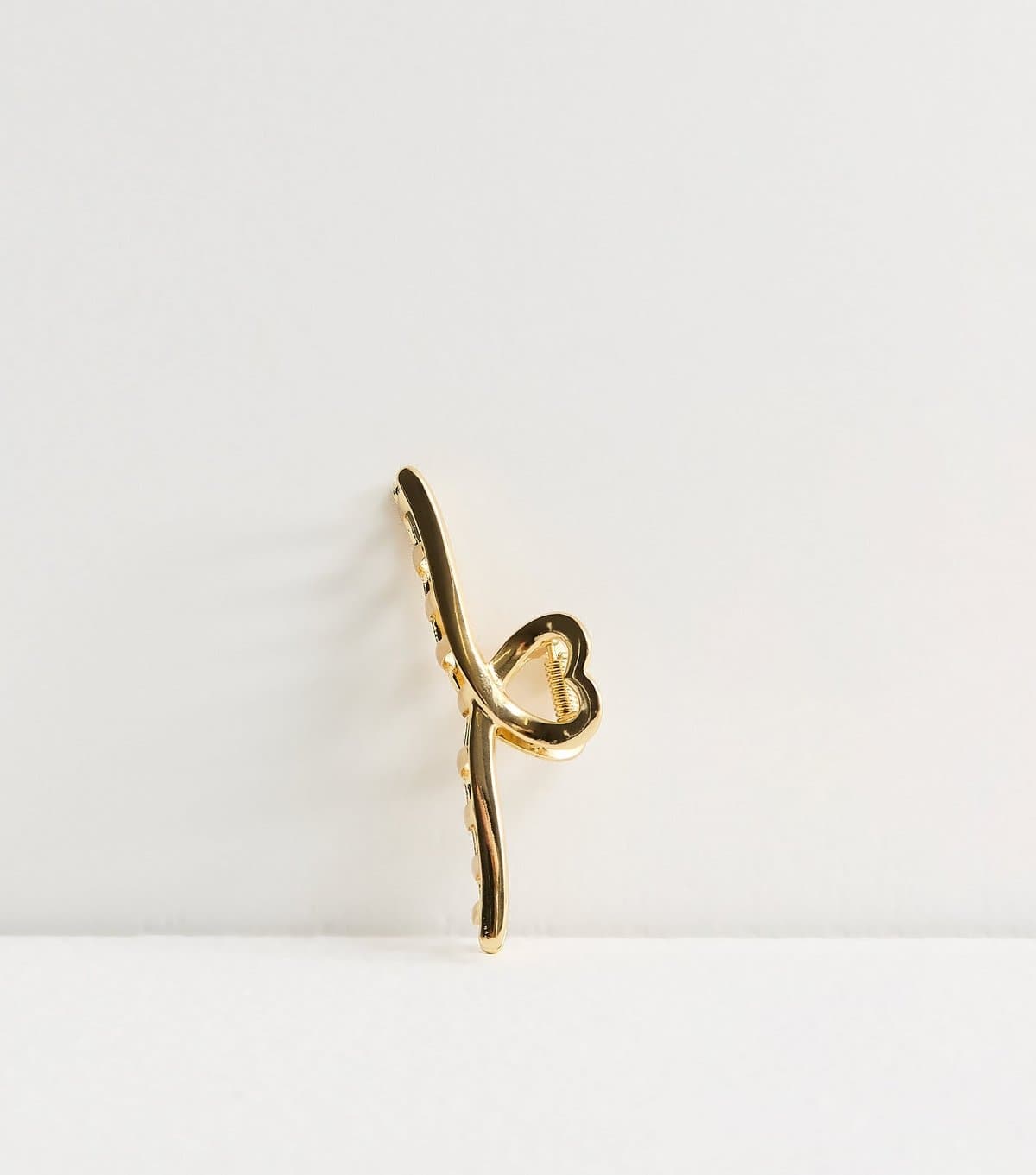 New Look Gold Tone Metal Long Heart Hair Claw Clip New Look