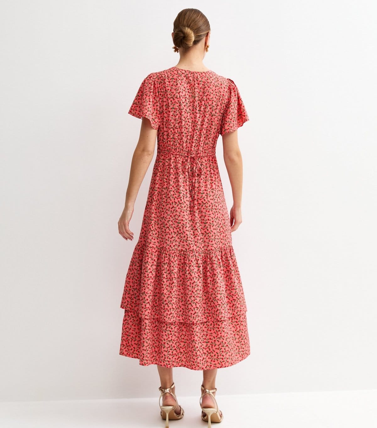 New Look Women's Pink Floral Flutter Sleeve Tiered Midi Dress New Look - 4