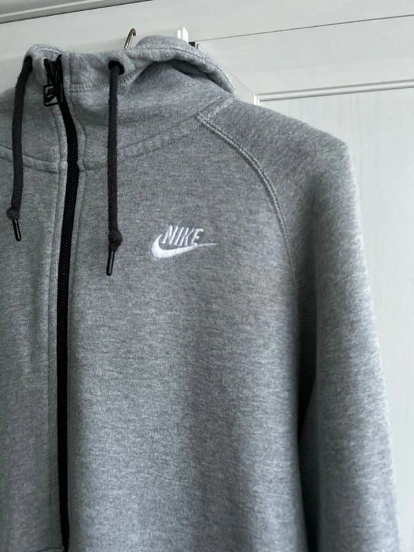 Nike Nike Grey Hoodie L