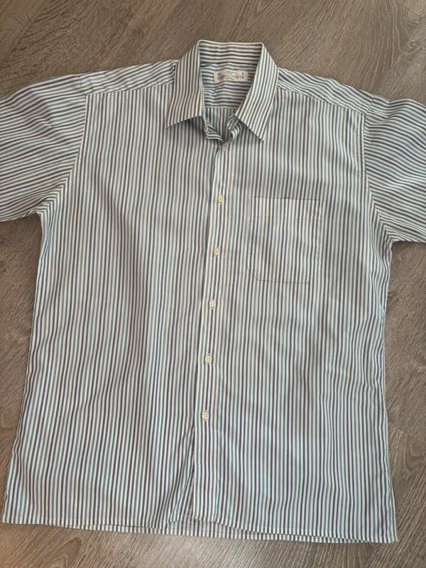 St Michael St Michael vintage 100% cotton marks and Spencer’s short sleeved striped shirt size large