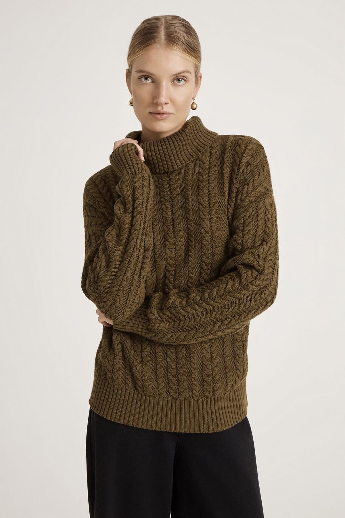 Finery London Finery London Dark Olive Turtle Neck Knitted Sweater