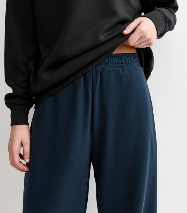 New Look Women's Premium Navy Balloon Leg Joggers New Look - 2