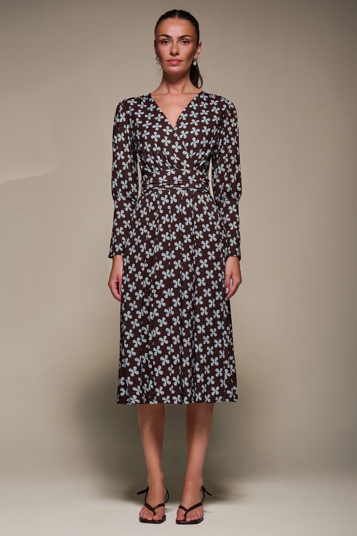 Jolie Moi Jolie Moi Women's Puff Long Sleeve Jersey Midi Dress in Brown - 3