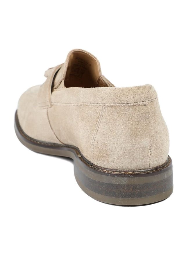 Jones Bootmaker Jones Bootmaker Men's Rodrigo Wide-Fit Leather Tassel Loafers in Beige - 3