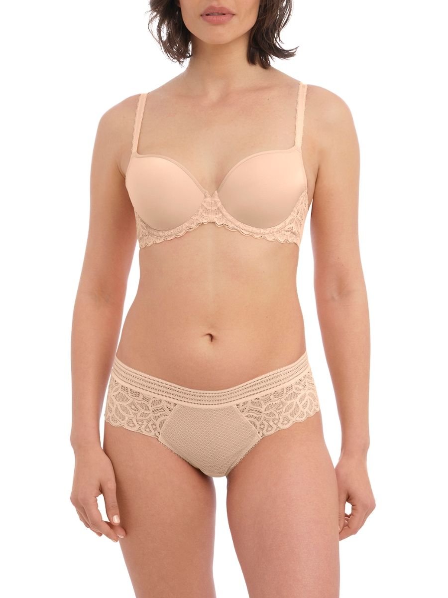 Wacoal Wacoal Women's Raffine Underwired Contour Bra in Nude - 2