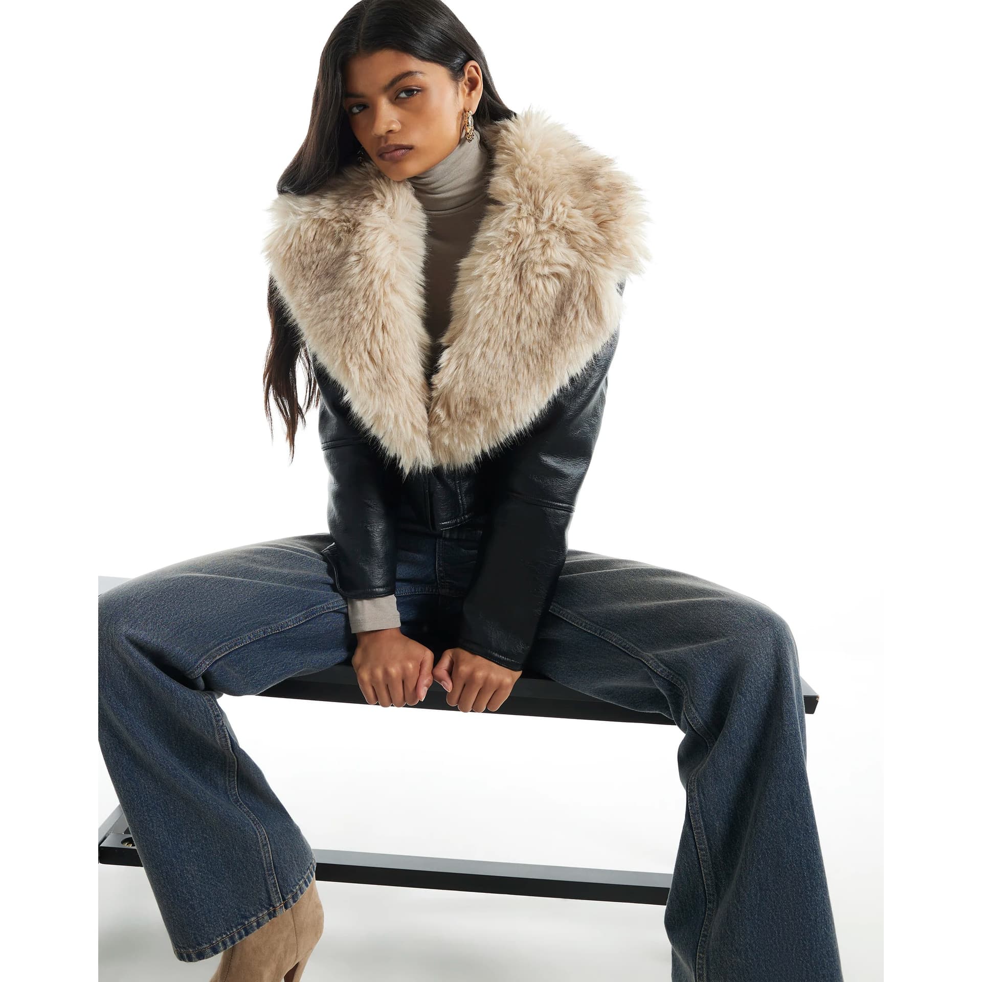 River Island River Island Womens Black Faux Fur Collar Bonded Crop Jacket