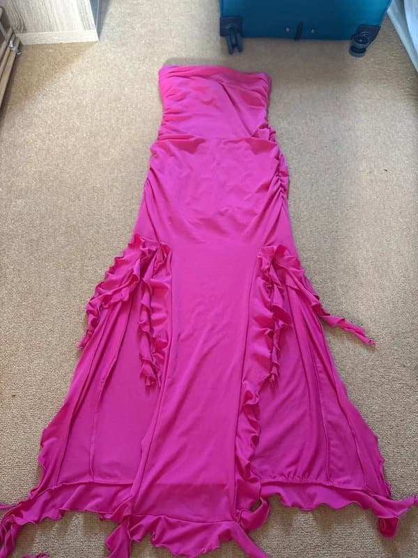 Bershka Bershka hot pink Ruffel dress