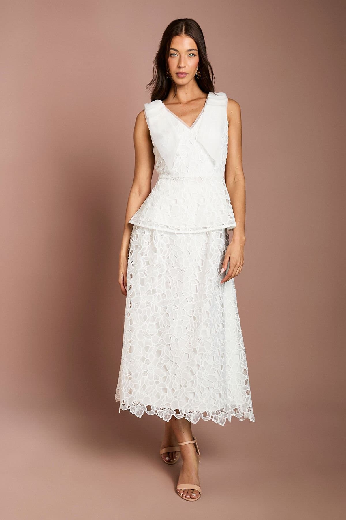 Coast Coast Women's Lace Full Midi Skirt in Ivory