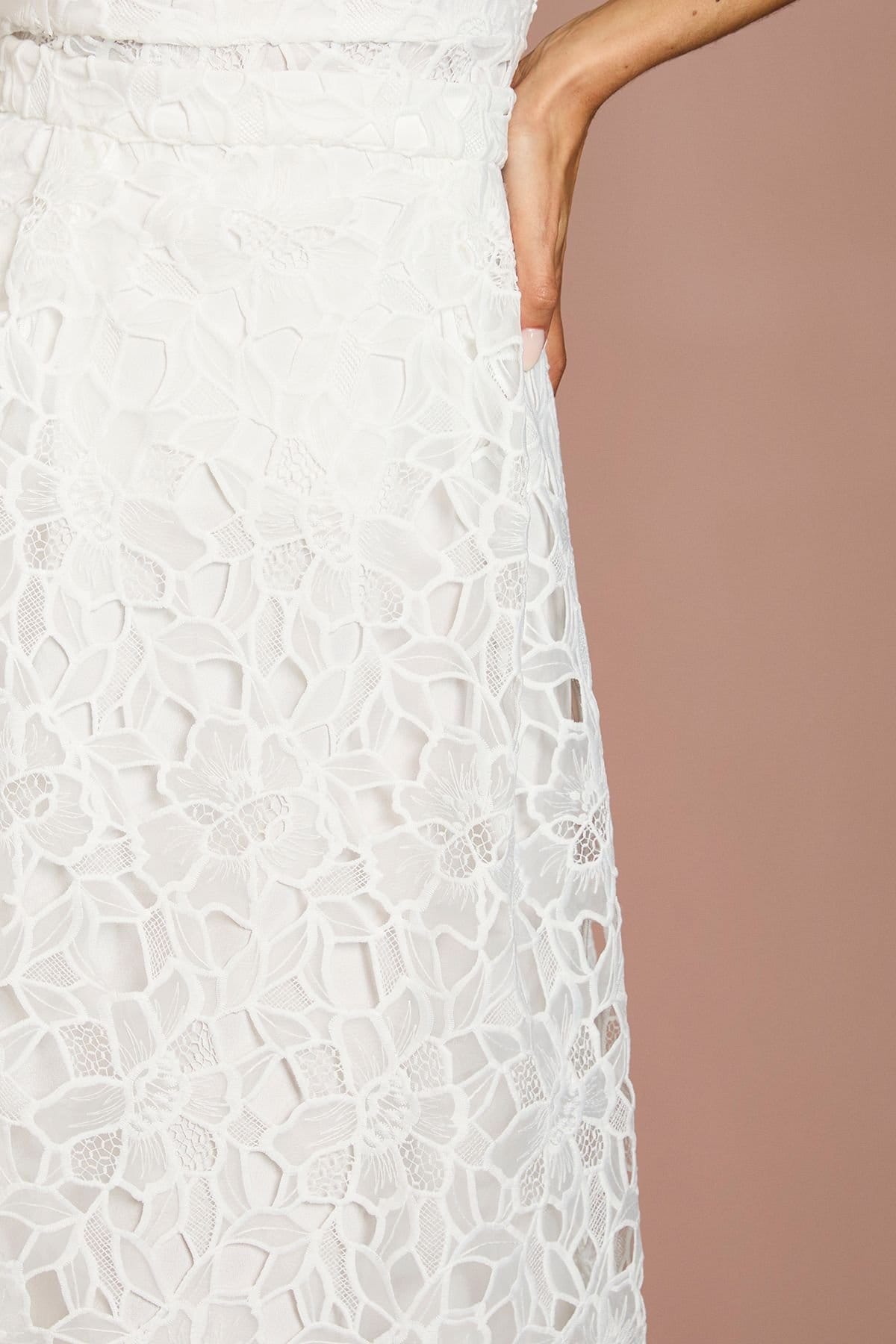 Coast Coast Women's Lace Full Midi Skirt in Ivory - 4