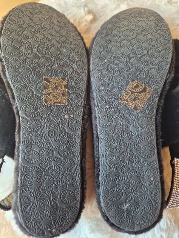 Source Unknown Black fluffy mule slippers diamante embellished strap size 7