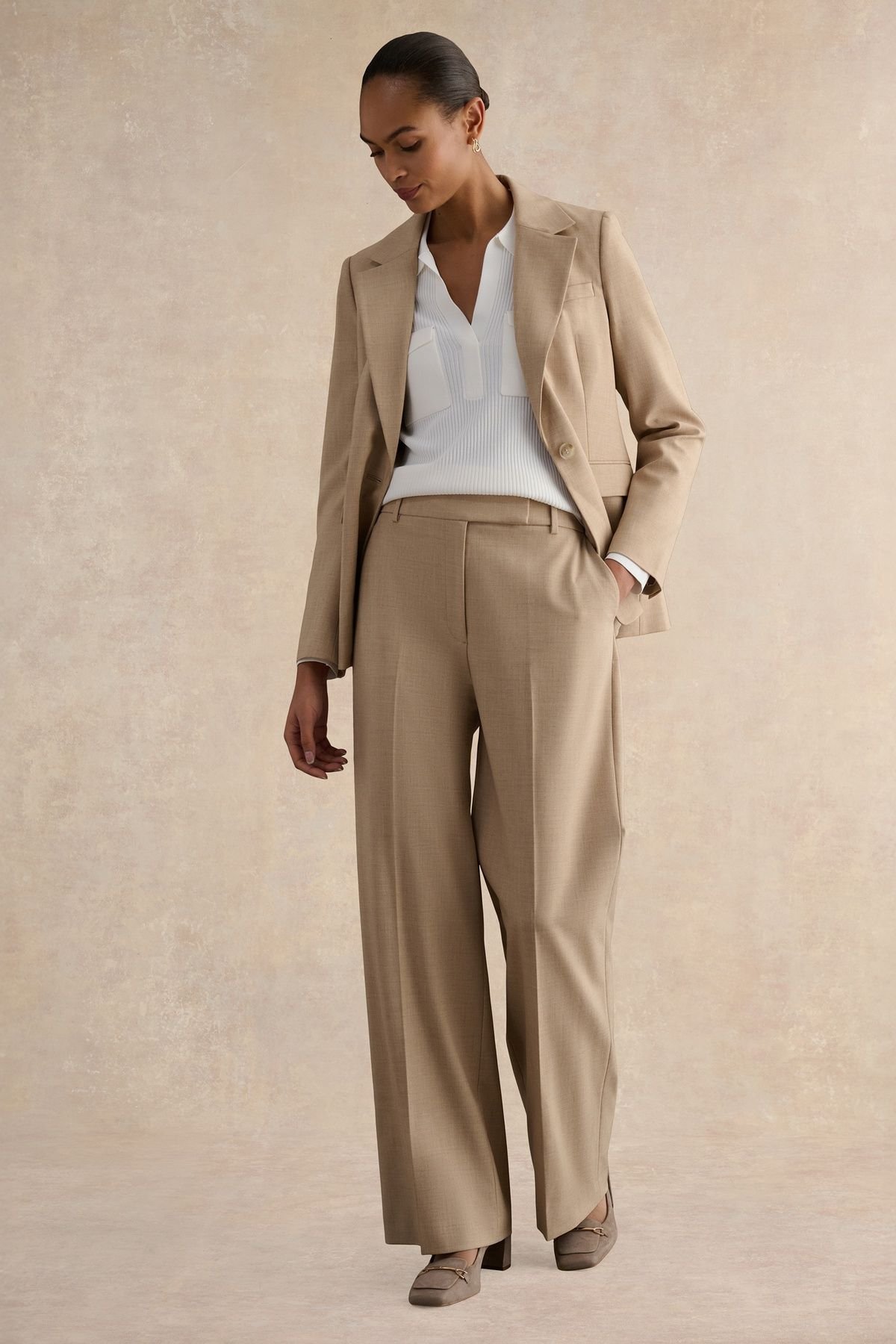 Hobbs London Hobbs London Women's Ashleen Wide Leg Trousers in Camel - 3