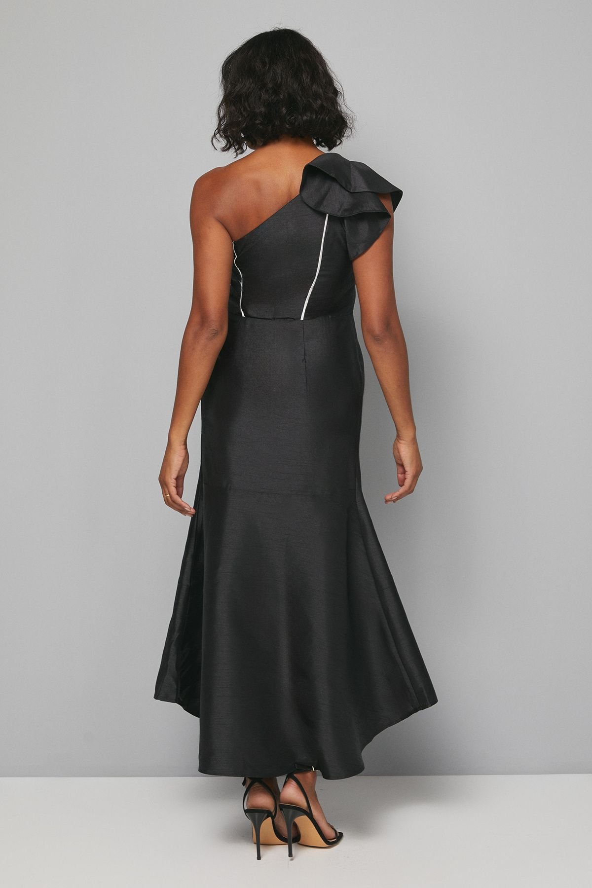 Wallis Wallis Women's One Shoulder Ruffle Tiered Dress in Black - 3