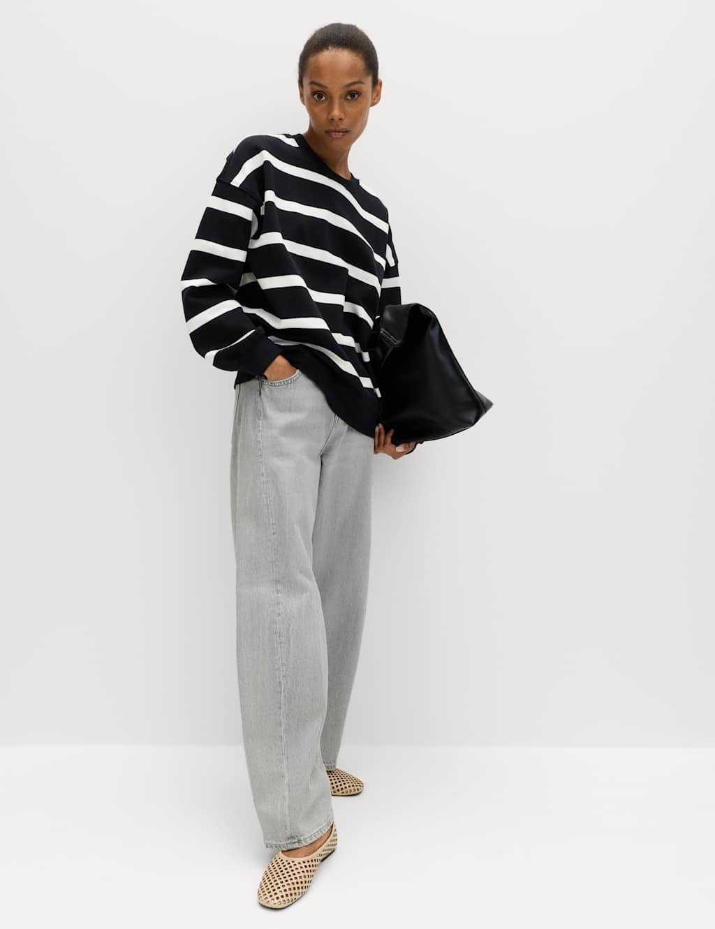 Marks & Spencer M&S Mid Rise Barrel Jeans Grey - 3