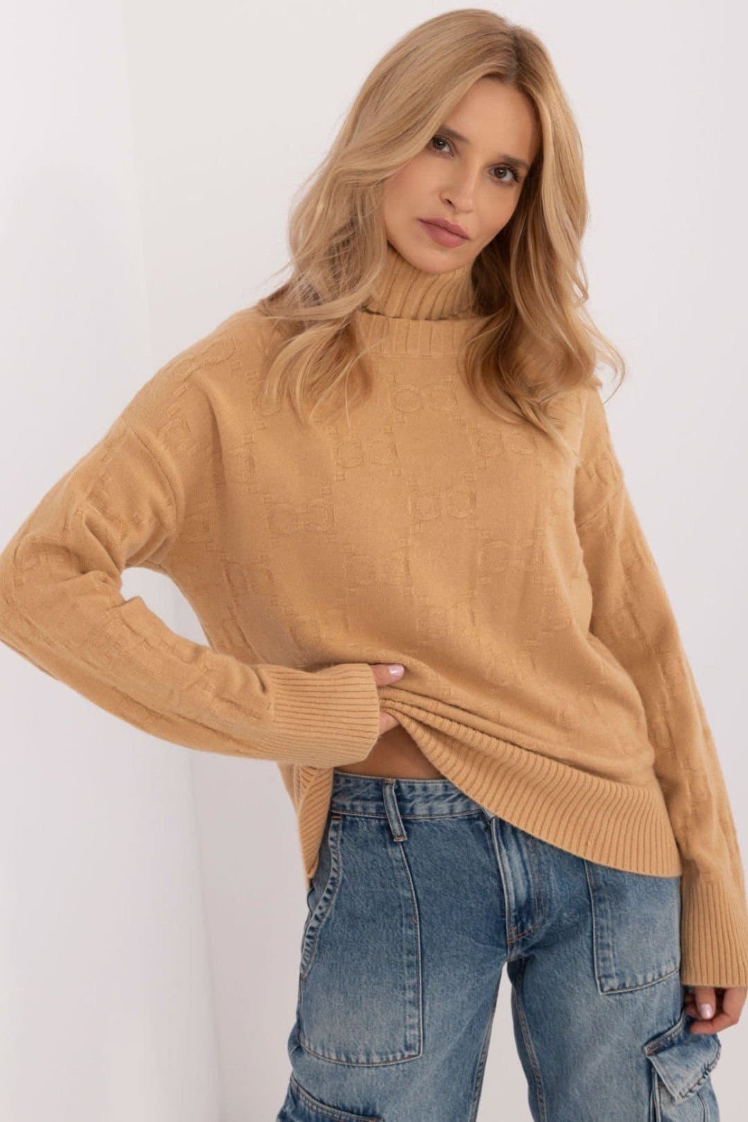 Love Lace Love Lace Camel Textured Acrylic Turtleneck Sweater