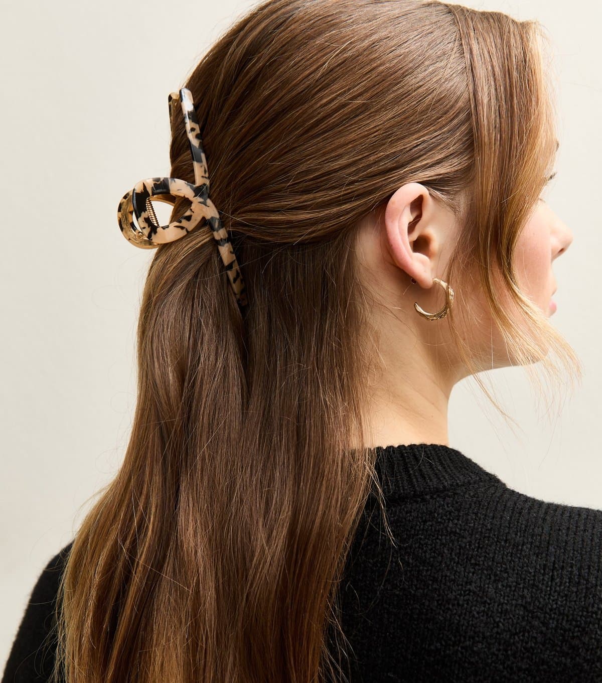 New Look Brown Resin Twist Hair Claw Clip New Look
