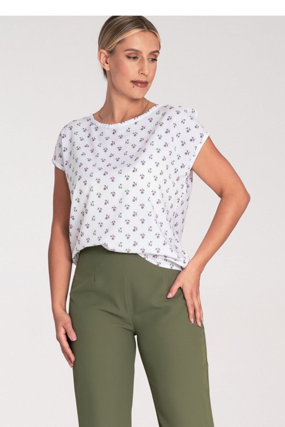 Love Lace Love Lace Women's Simple Short Sleeve Blouse Round Neck Back Clasp