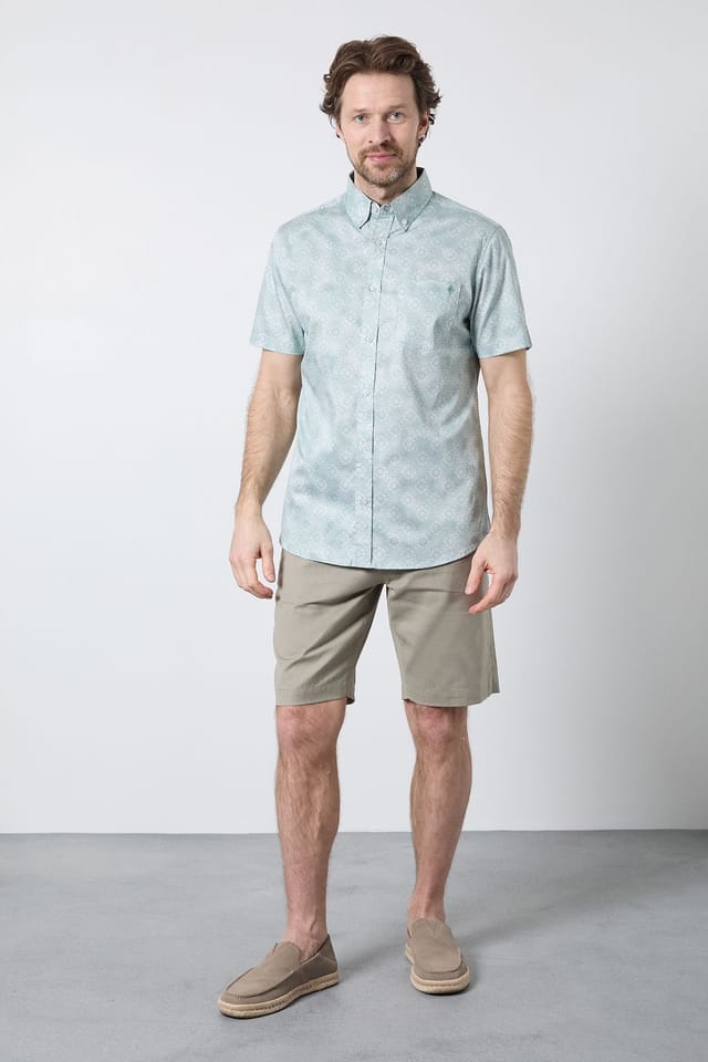 Maine Maine Men's White Tile Print Short Sleeve Shirt - 2