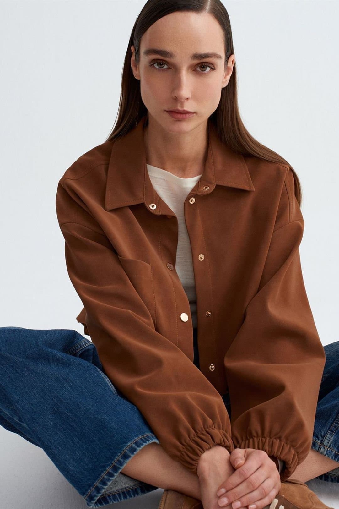 Dilvin Dilvin Women's Oversized Crop Faux Suede Bomber Jacket in Brown