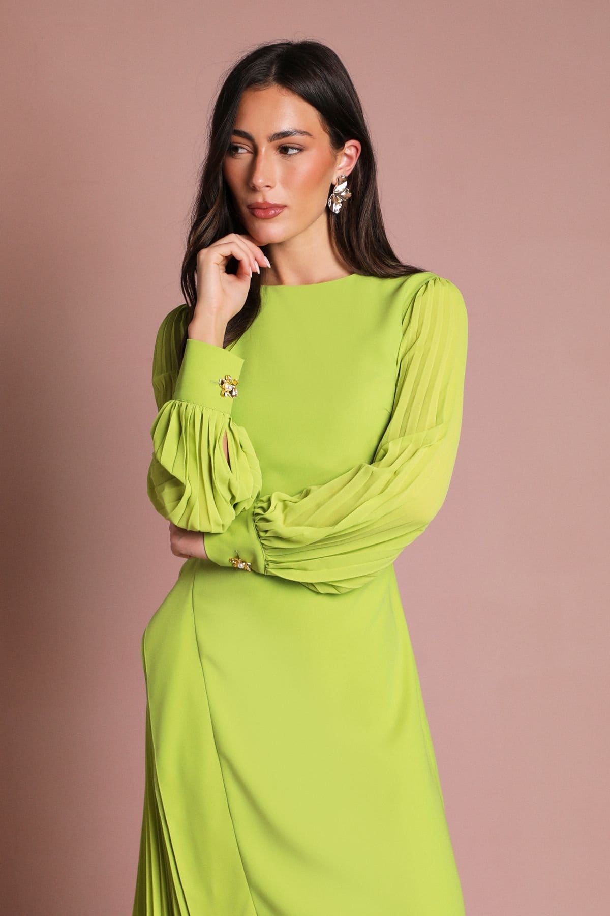 Coast Coast Women's Long Sleeve Pleated Crepe Midaxi Dress in Lime - 4