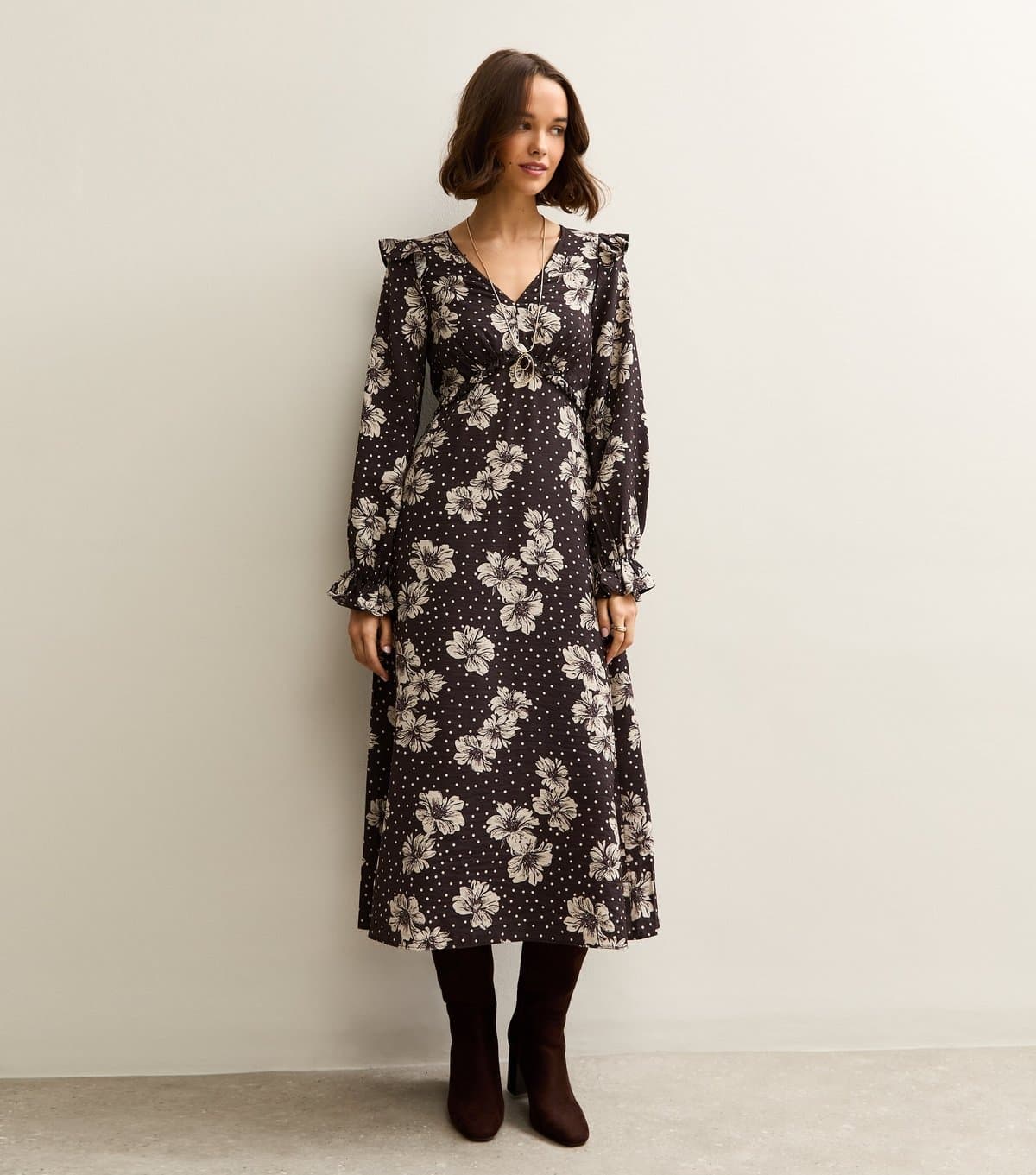 New Look Women's Black Floral Frill Shoulder Midi Dress New Look