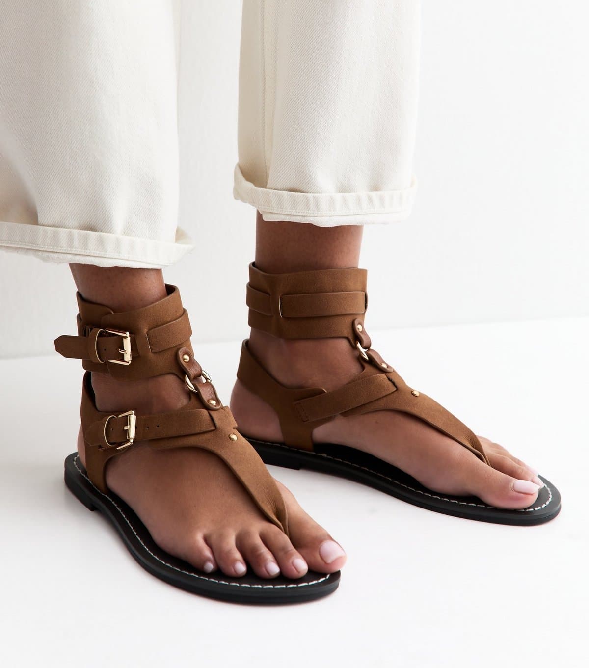 New Look Women's Tan Faux Leather Detachable Cuff Flat Sandals Vegan New Look
