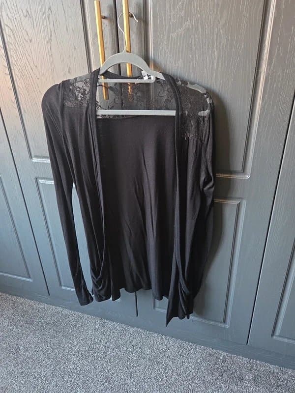 New Look Black lace detail stretchy sweater