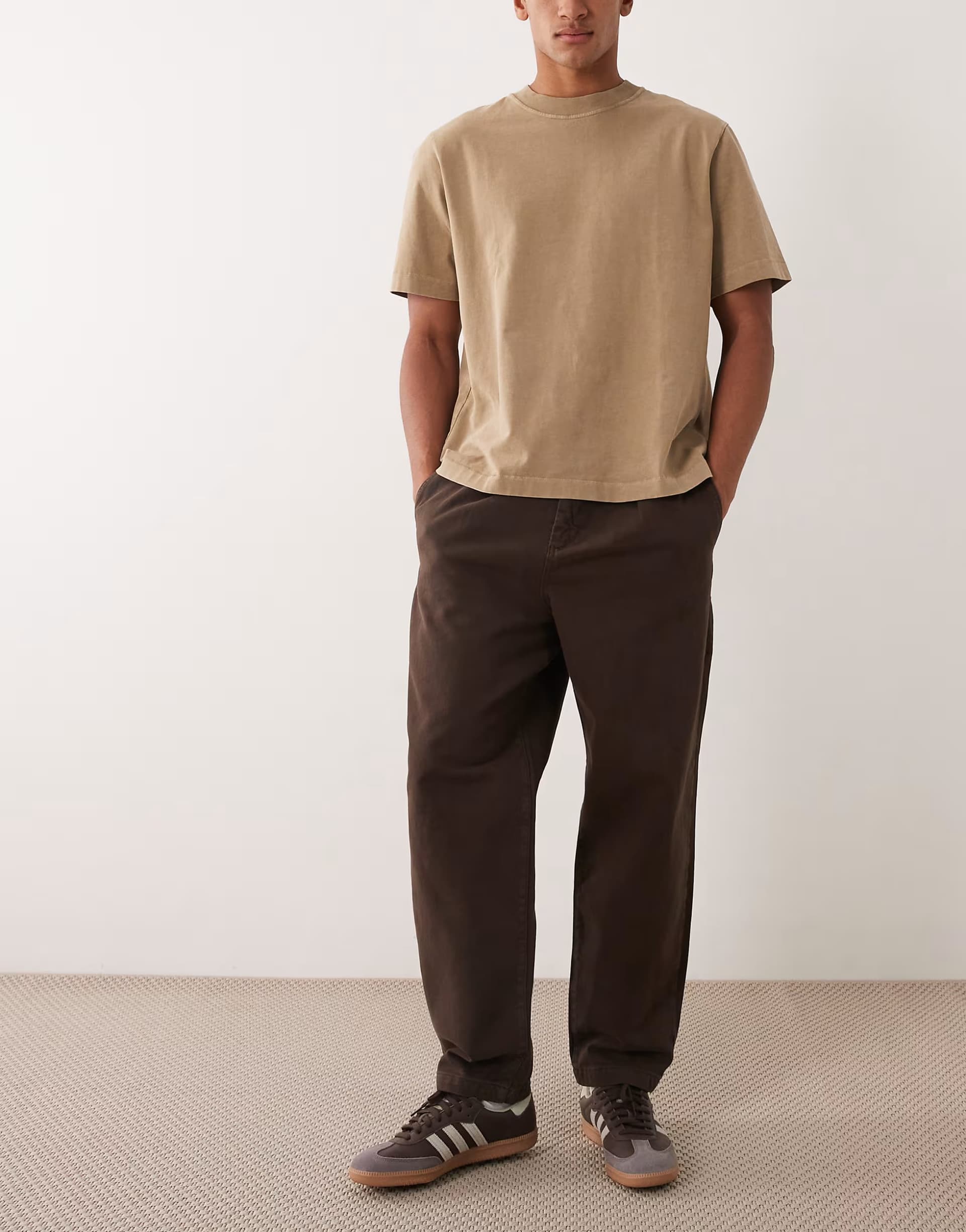 ASOS ASOS DESIGN relaxed tapered trouser in brown with inverted pleats