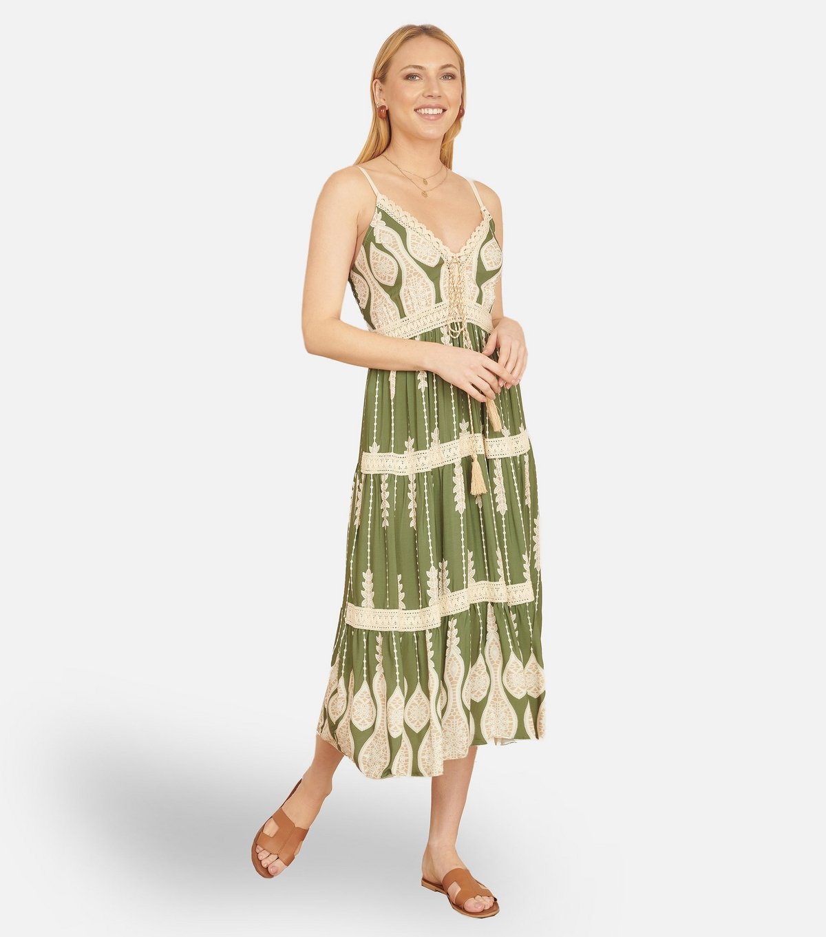 Yumi Women's Black Paisley Pattern Dress Yumi New Look - 2